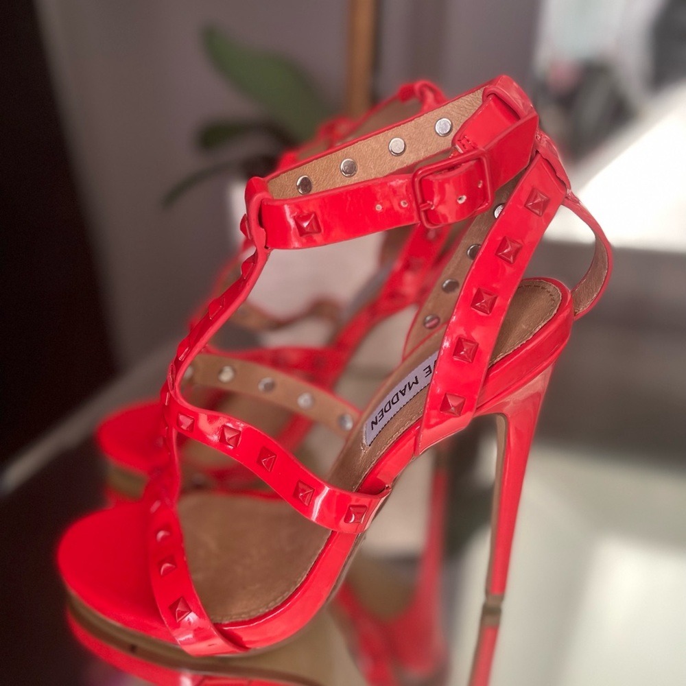 Steve Madden brand new orange open toes heels